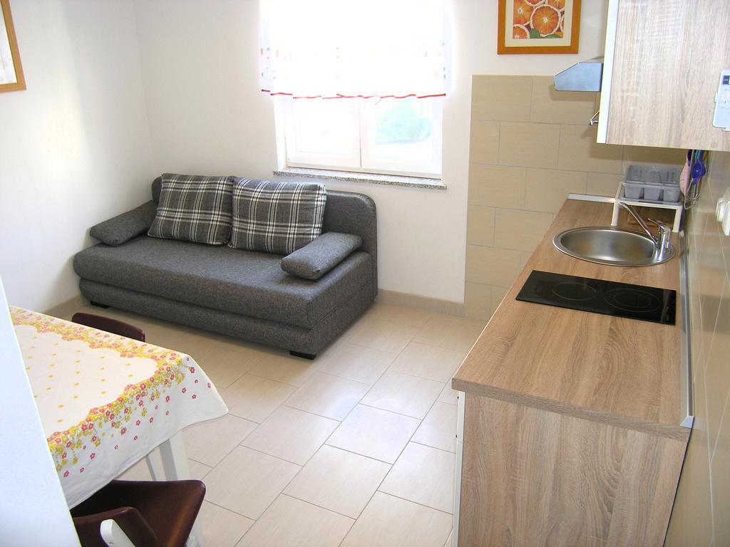 Apartman Vera Кърк Екстериор снимка