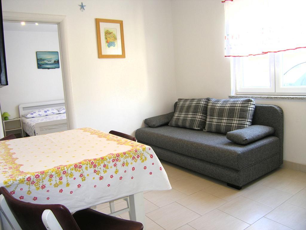 Apartman Vera Кърк Екстериор снимка